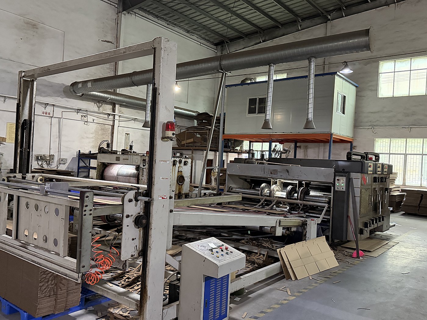 Corrugated board production line